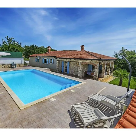 Villa Dany Kaštelir