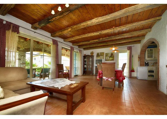 Villa Dany Kaštelir