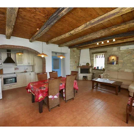 Villa Dany Kastelir